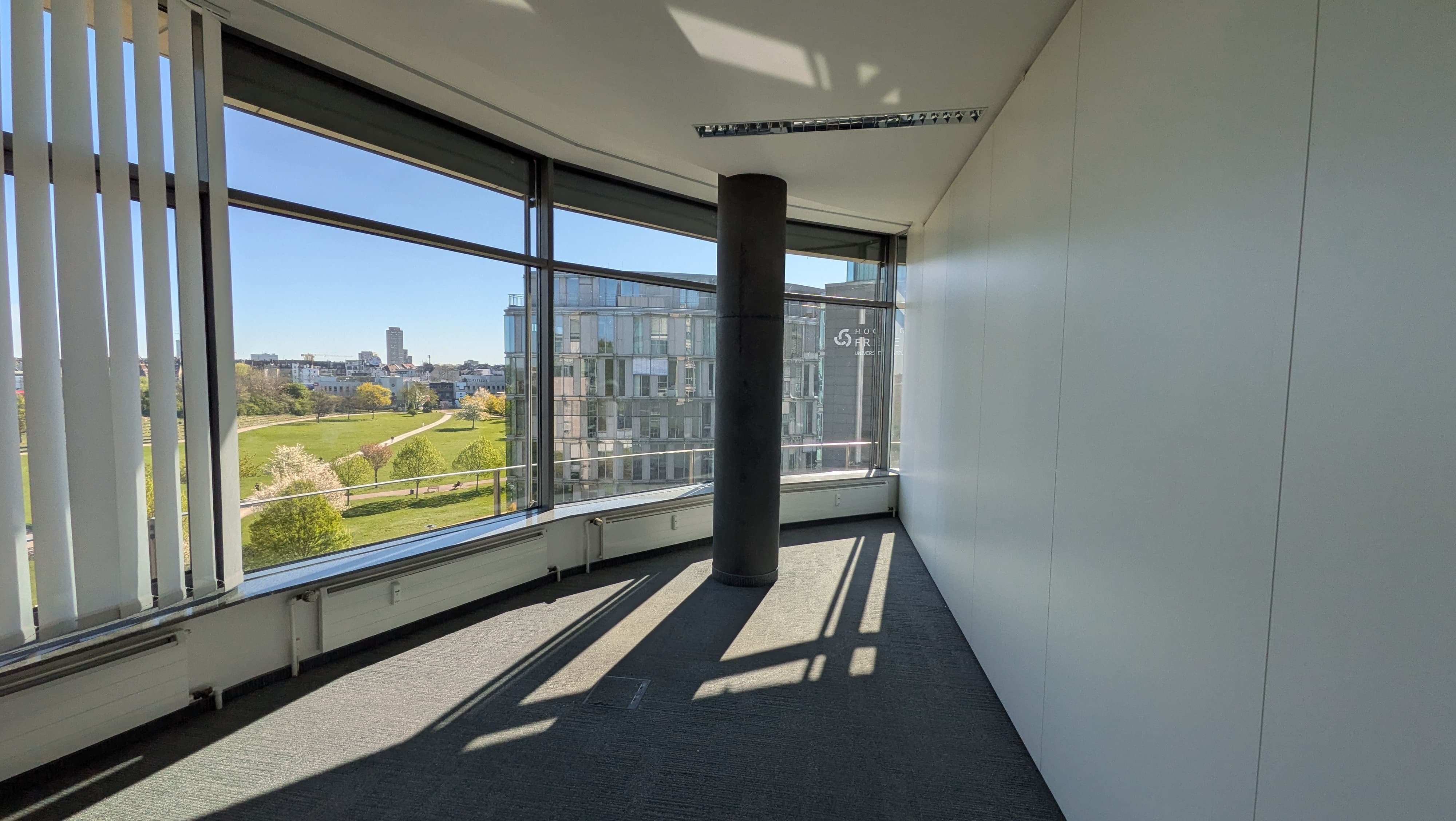 helles-buero-mieten-koeln-mediapark