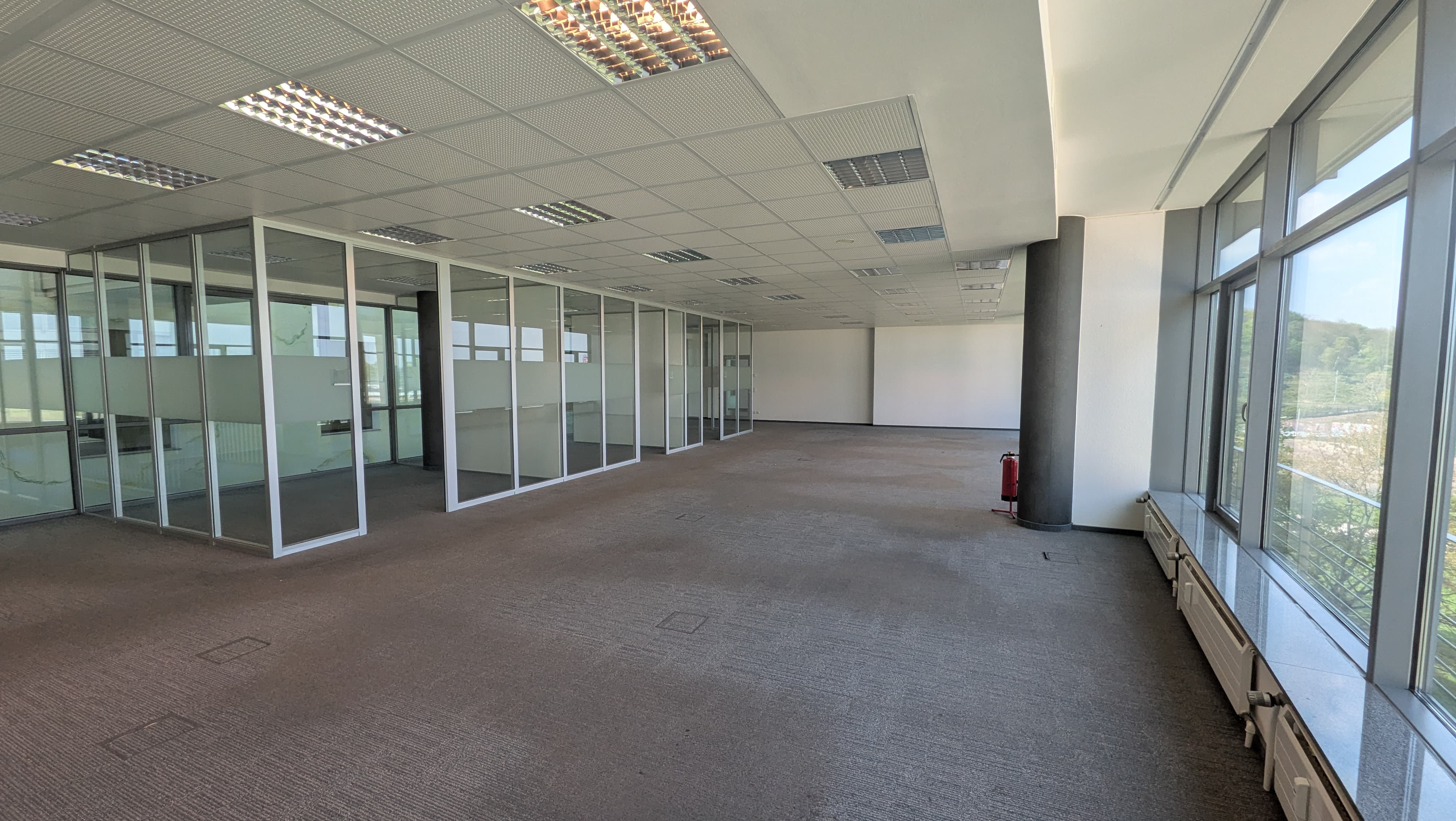 moderne-bueroflaeche-koeln-mediapark